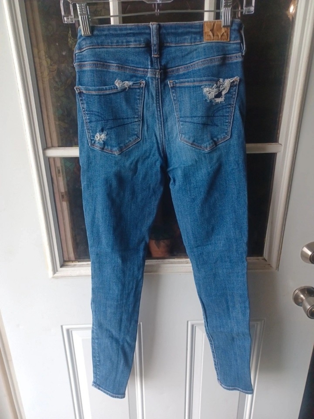 American Eagle Outfitters Skinny Jeans in Medium Blue Wash